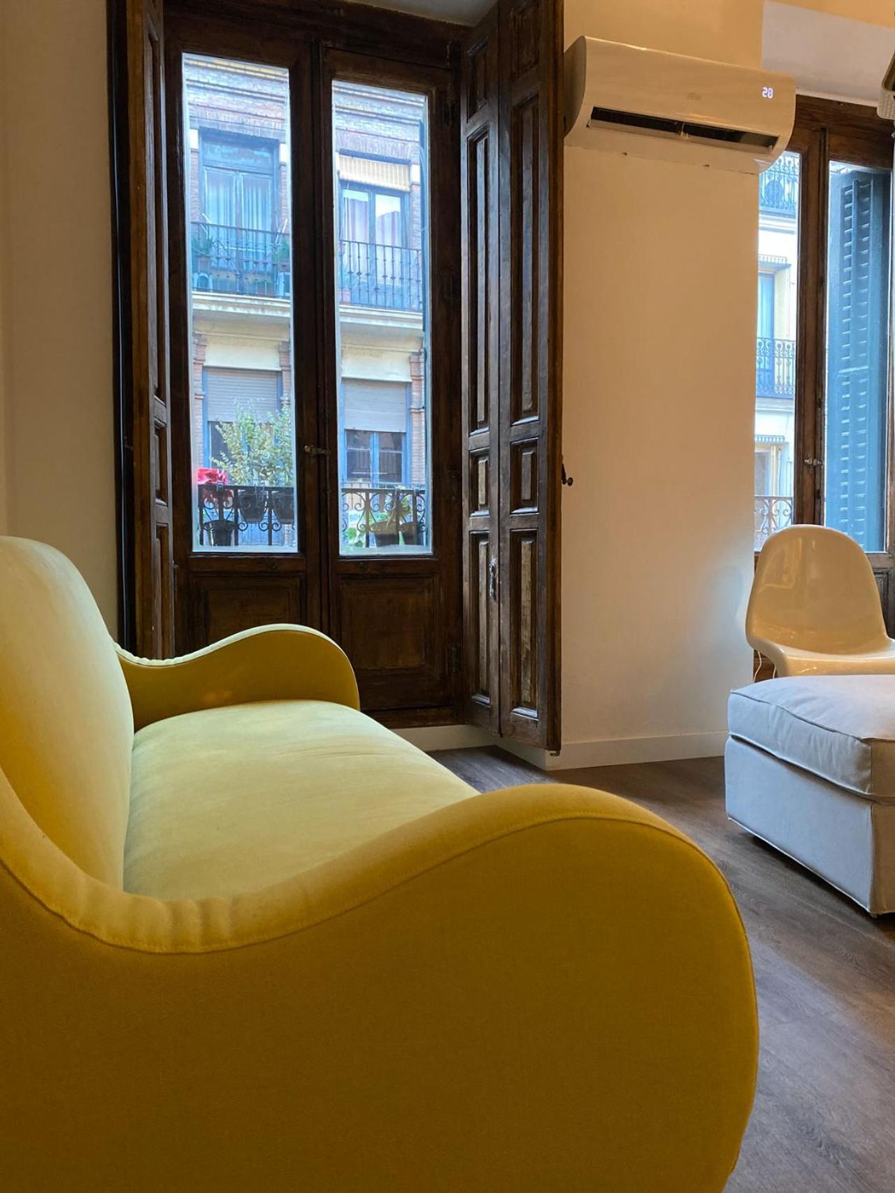 Hortaleza 4, Preciso Estudio En Chueca Junto A La Gran Via De Madrid Exteriér fotografie